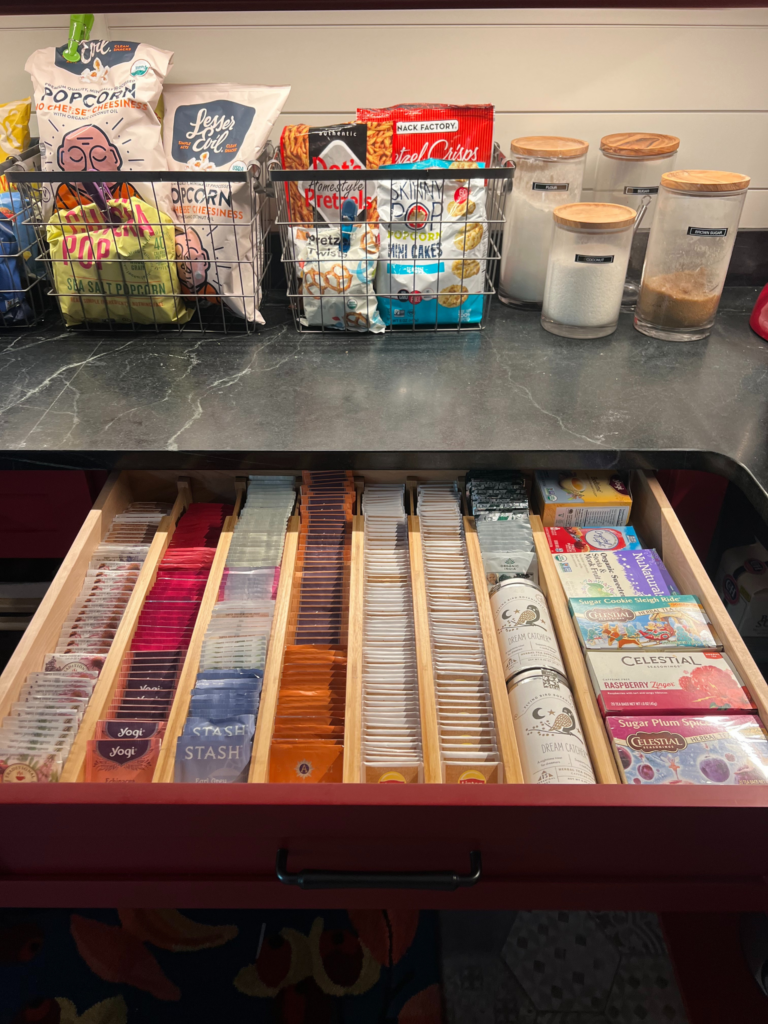 Start your day right with a coffee or tea drawer @eightdayshomeorganization
